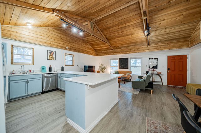 674 Briggs Boulevard, East Tawakoni, TX 75472