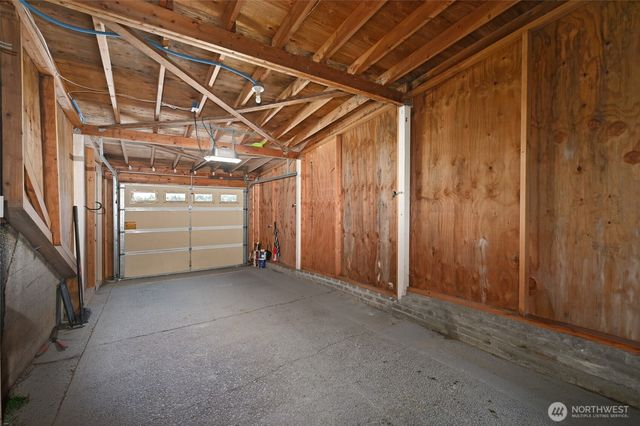 3216 24th Avenue W, Seattle, WA 98199