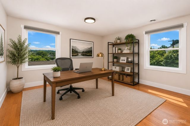 3216 24th Avenue W, Seattle, WA 98199
