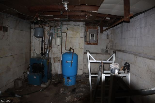 45 Johnson Rd, West Orange Twp., NJ 07052