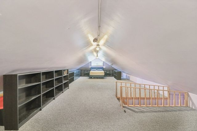 5026 N Hamlin Avenue, Chicago, IL 60625