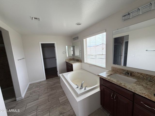 6906 S 78TH Drive, Laveen, AZ 85339