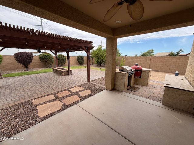 6906 S 78TH Drive, Laveen, AZ 85339