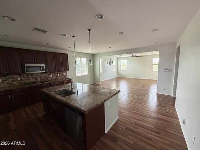 6906 S 78TH Drive, Laveen, AZ 85339