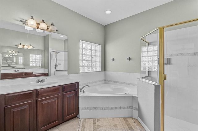 3708 5TH AVENUE NE, Bradenton, FL 34208