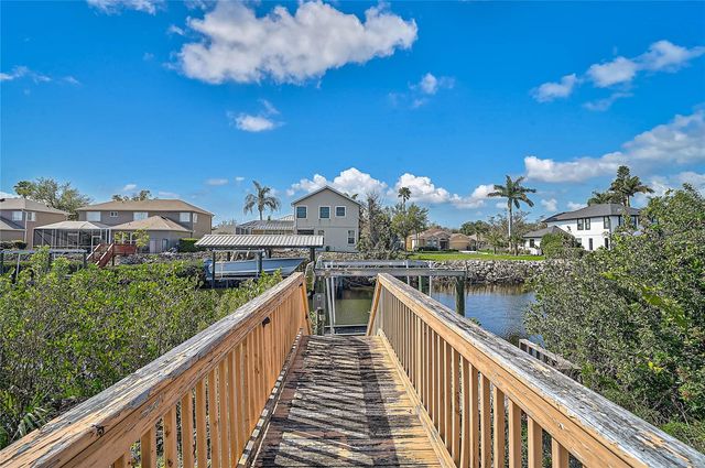 3708 5TH AVENUE NE, Bradenton, FL 34208