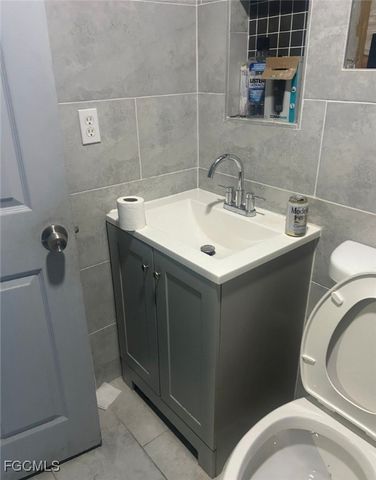 3516 E Riverside DR, Fort Myers, FL 33916