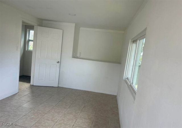 3516 E Riverside DR, Fort Myers, FL 33916