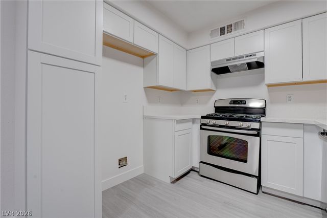 3060 Tarpon Drive 204, Las Vegas, NV 89120