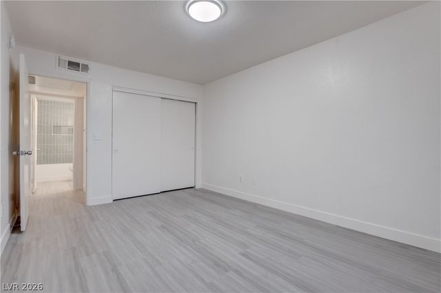 3060 Tarpon Drive 204, Las Vegas, NV 89120