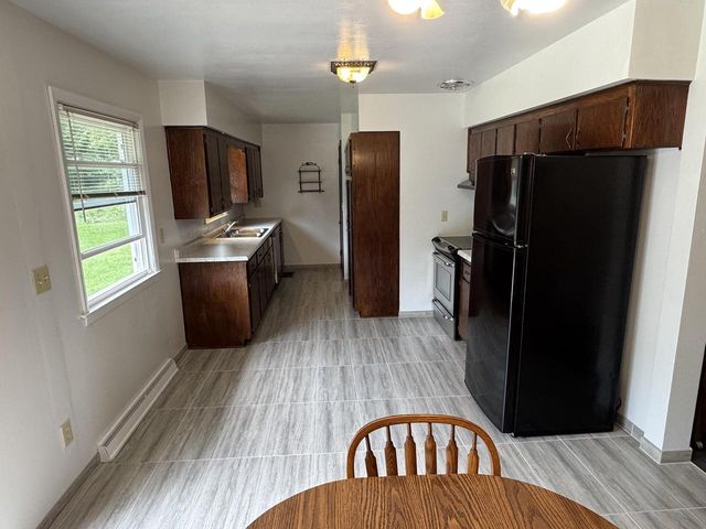 W224S9189 Leo LANE, Big Bend, WI 53103