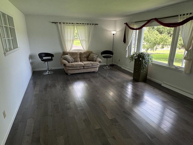 W224S9189 Leo LANE, Big Bend, WI 53103