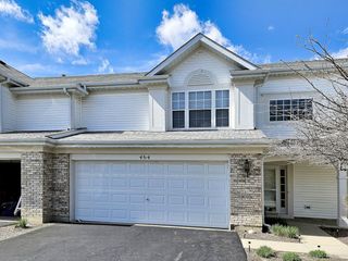 464 Lancaster Drive, Pingree Grove, IL 60140