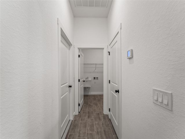 2373 JEANNIN DRIVE, North Port, FL 34288