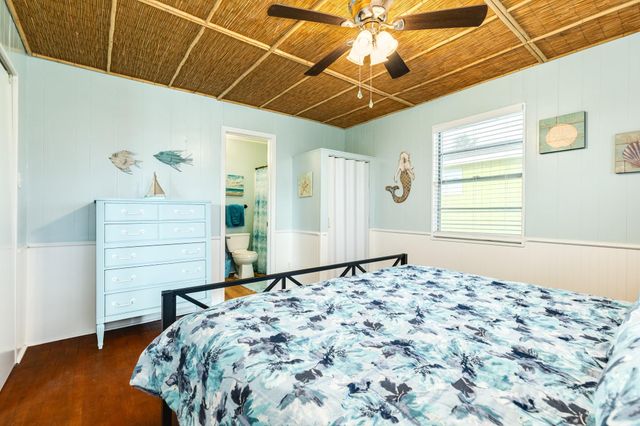 411 Seashell Drive, Surfside Beach, TX 77541