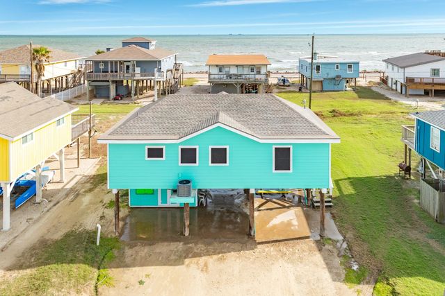 411 Seashell Drive, Surfside Beach, TX 77541