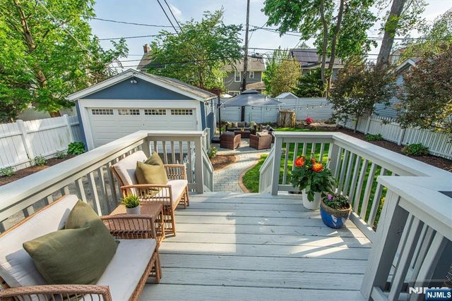 49 Harvard Street, Montclair, NJ 07042