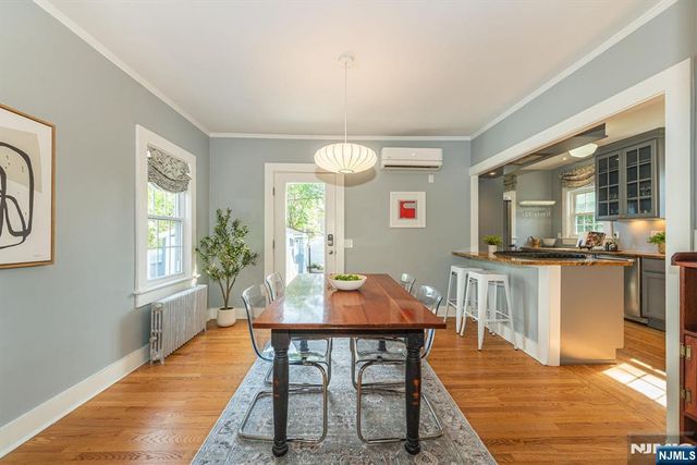 49 Harvard Street, Montclair, NJ 07042