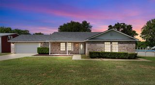 976 SW 650 Road, Chouteau, OK 74337
