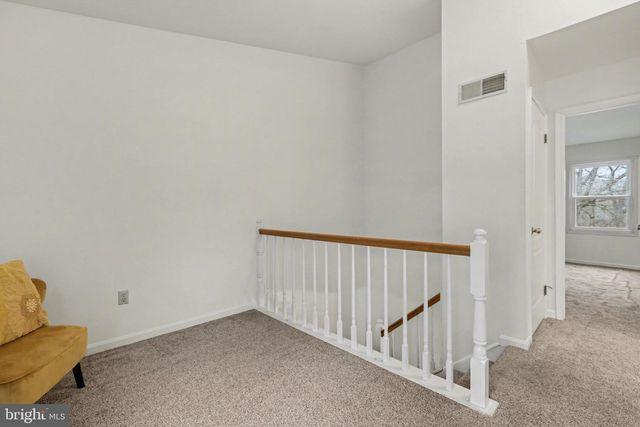 5717 ARKLOW DR, Harrisburg, PA 17111