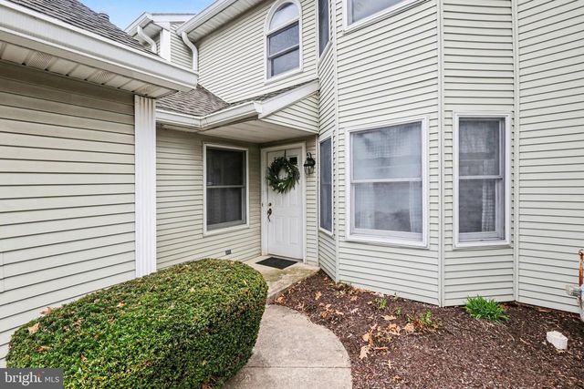 5717 ARKLOW DR, Harrisburg, PA 17111