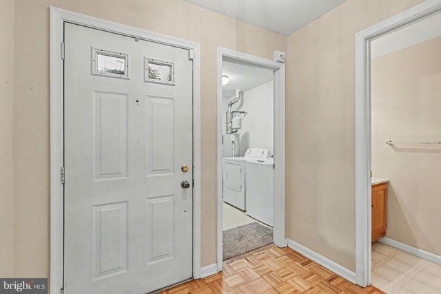 5717 ARKLOW DR, Harrisburg, PA 17111