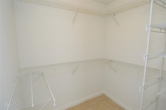 8645 FANCY FINCH DRIVE 104, Tampa, FL 33614