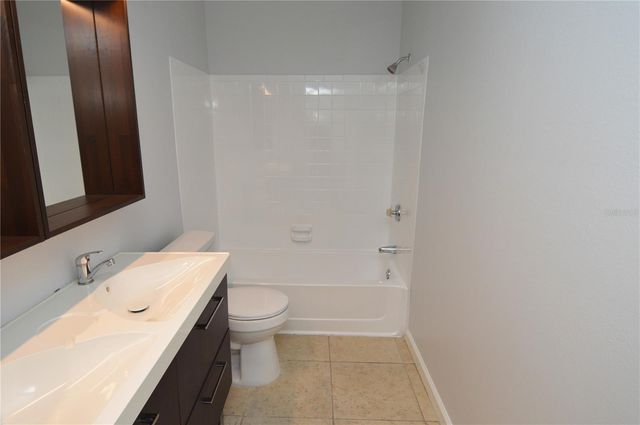 8645 FANCY FINCH DRIVE 104, Tampa, FL 33614