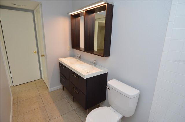 8645 FANCY FINCH DRIVE 104, Tampa, FL 33614