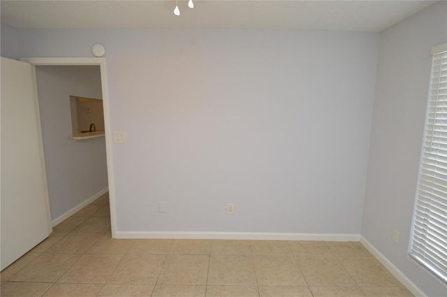 8645 FANCY FINCH DRIVE 104, Tampa, FL 33614