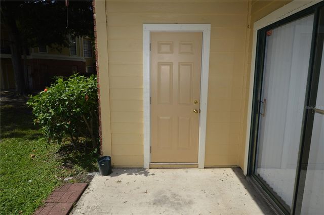 8645 FANCY FINCH DRIVE 104, Tampa, FL 33614