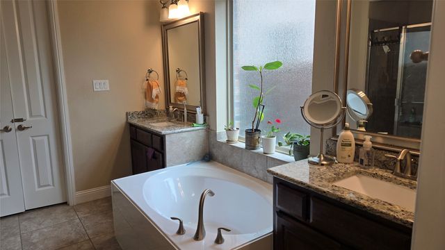 17613 Pinyon Lane, Dallas, TX 75252