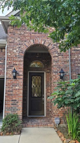 17613 Pinyon Lane, Dallas, TX 75252