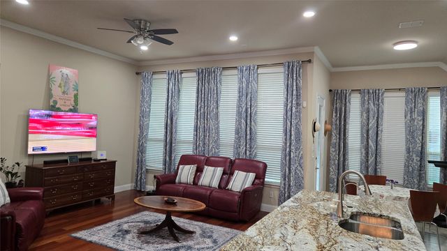17613 Pinyon Lane, Dallas, TX 75252