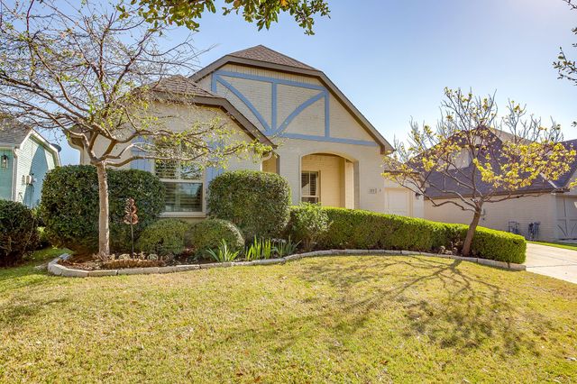 220 Parkview Drive, Aledo, TX 76008