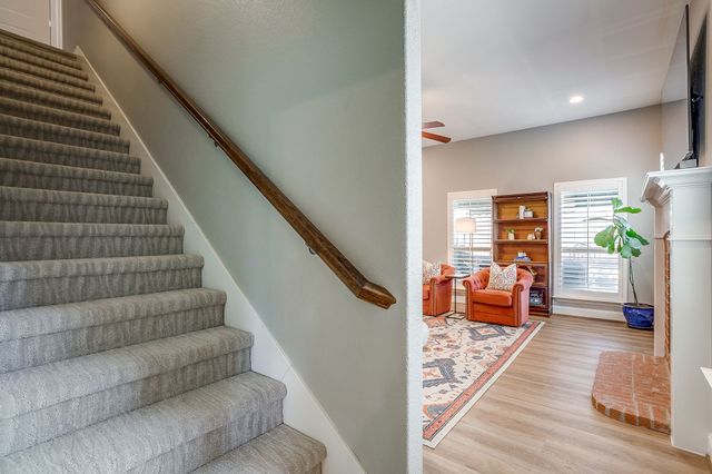 220 Parkview Drive, Aledo, TX 76008