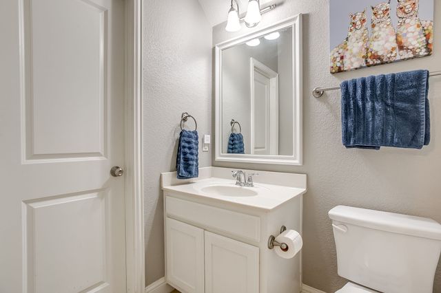 220 Parkview Drive, Aledo, TX 76008