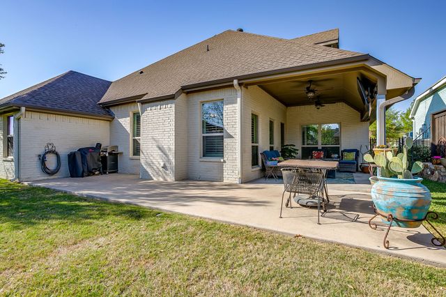 220 Parkview Drive, Aledo, TX 76008