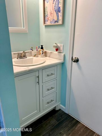 1517 5th Avenue, Toms River, NJ 08757