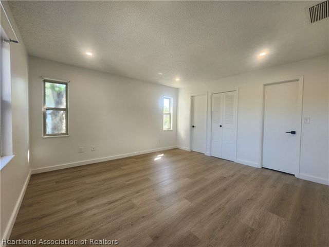 124 Bougainvillea Street NE, Lake Placid, FL 33852