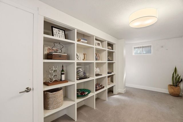 1316 E Club Ct, Spokane, WA 99203