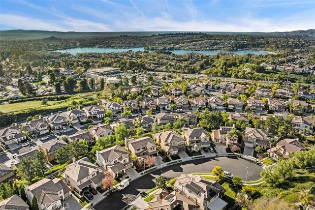 23091 Fairfield, Mission Viejo, CA 92692