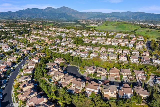 23091 Fairfield, Mission Viejo, CA 92692