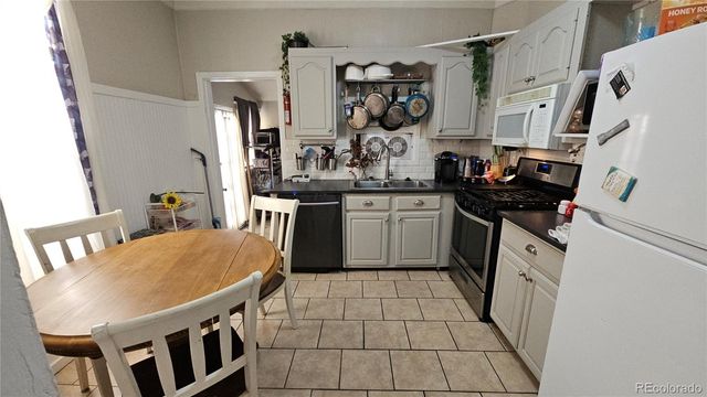 402 E Routt Avenue, Pueblo, CO 81004