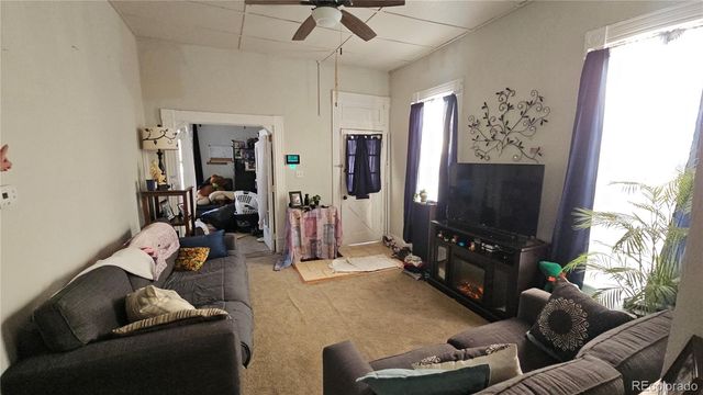 402 E Routt Avenue, Pueblo, CO 81004