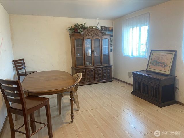 2323 S I Street, Tacoma, WA 98405