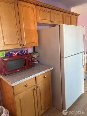 2323 S I Street, Tacoma, WA 98405