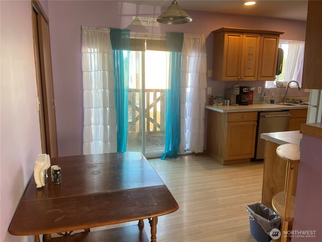 2323 S I Street, Tacoma, WA 98405