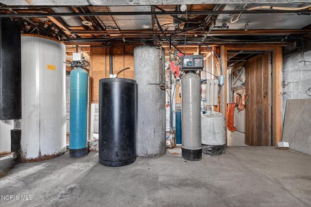 4427 County Road 19, Wauseon, OH 43567