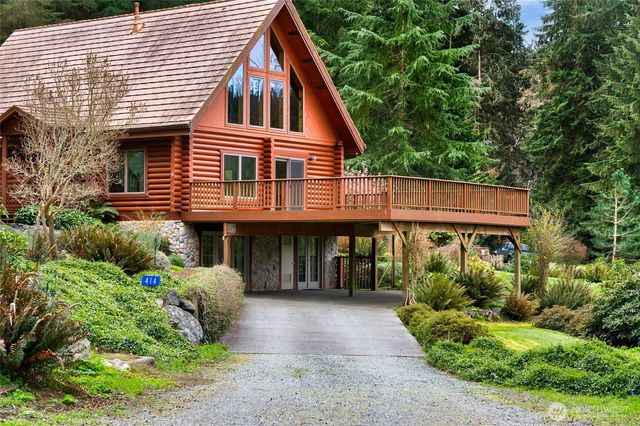 414 Little Acres Drive, Oak Harbor, WA 98277